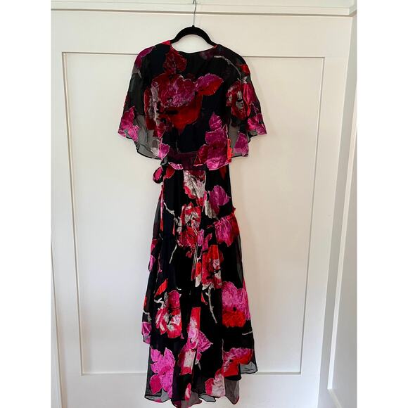 NEW NWT Hutch Nataly Wrap Midi Dress Velvet Floral Burnout Size Medium - Picture 3 of 4